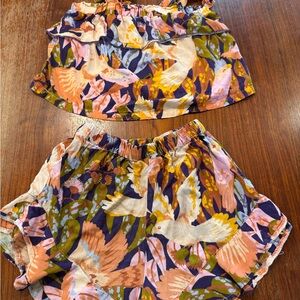 Floral Australian Bird print shorts and top outfit girls 10, but fits more 7/8